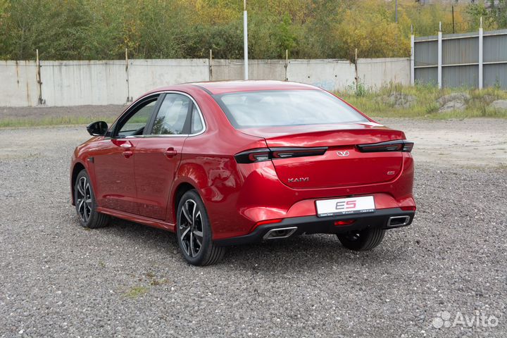 Kaiyi E5 1.5 CVT, 2023
