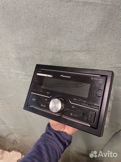 Магнитола Pioneer MVH-S610BT