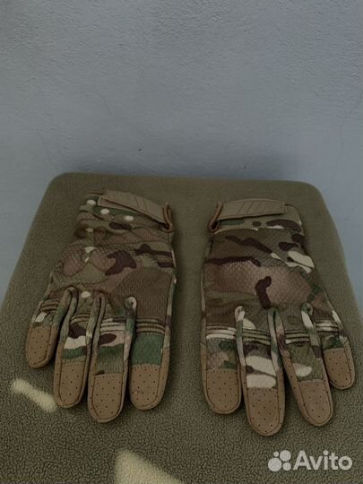 Перчатки тактические