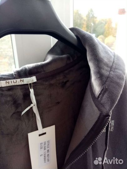 Спортивный костюм женский