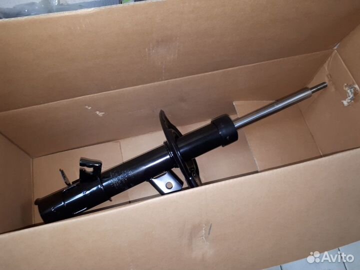 Амортизатор передний правый + левый T31 цена за 1