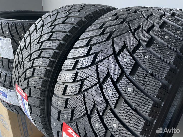 Zeta Antarctica Sport 275/40 R20 и 315/35 R20 106T