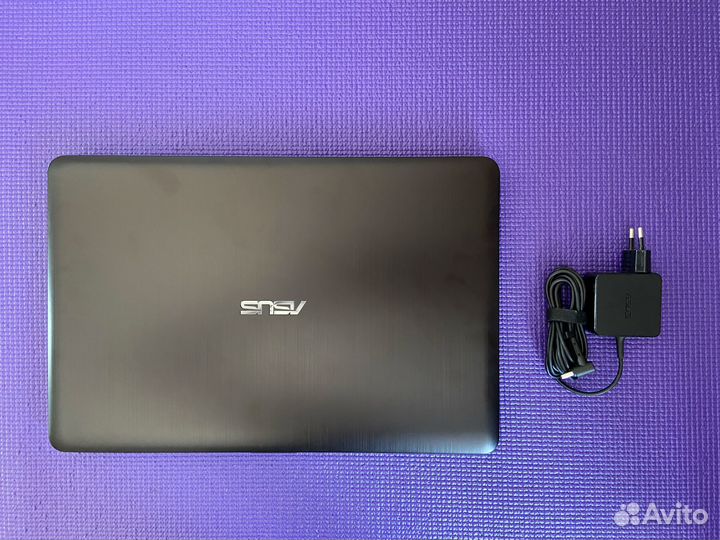 Ноутбук Asus X541SA Gold на SSD + Новая Сумка