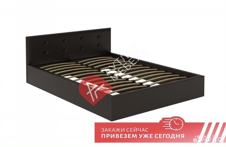 Кровать