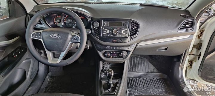 LADA Vesta 1.6 МТ, 2019, 99 000 км