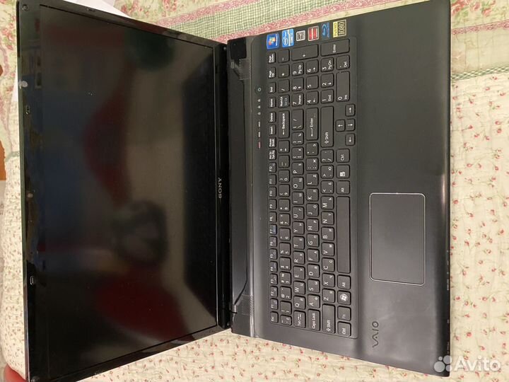 Ноутбук Sony vaio 17.3