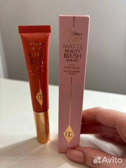 Charlotte tilbury румяна