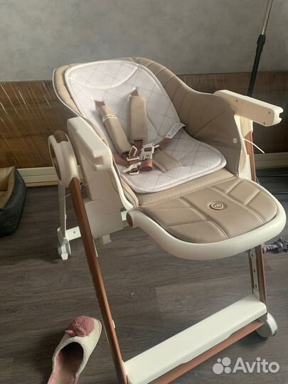 Стульчик для кормления happy baby berny v2