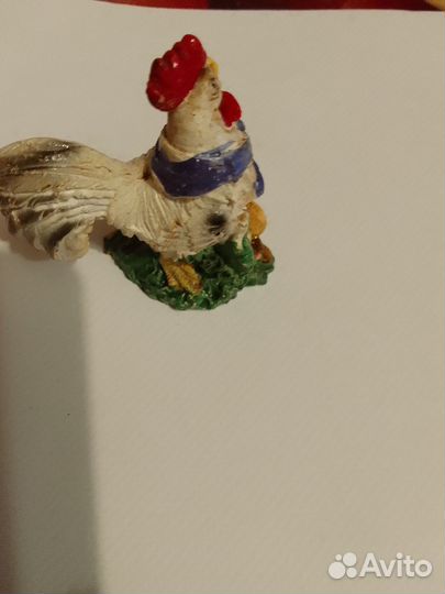 Статуэтка петушок