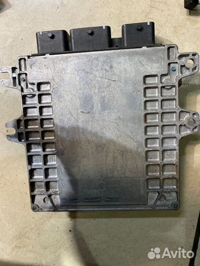 Блок управления двс Nissan Teana