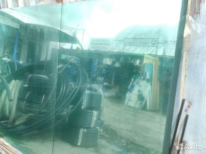 Резка стекла и зеркала по размерам