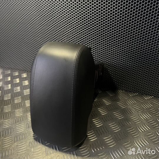 Подлокотник Hyundai ix35