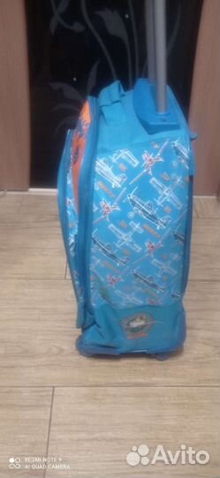 Туристический чемодан