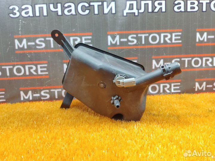 Бачок расширительный Bmw 5-Series E60 M54B25