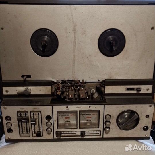 Лентопротяжный механизм