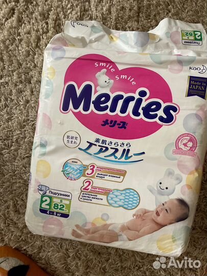 Подгузники merries s 82 шт