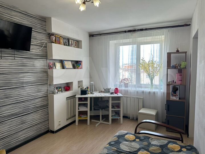 2-к. квартира, 42 м², 6/9 эт.