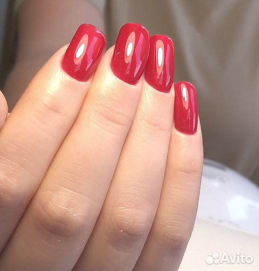 Маникюр и педикюр с выездом на дом