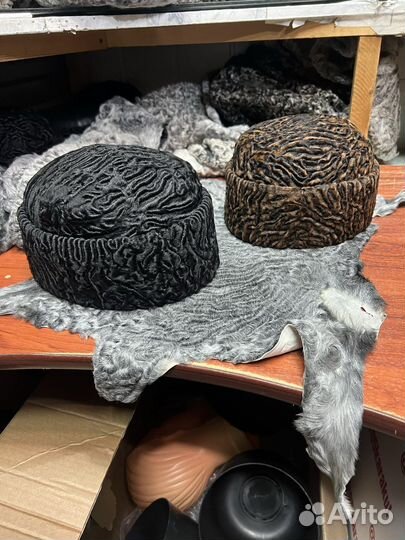 Каракулевая шапка спортивная