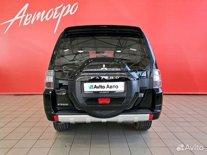 Mitsubishi Pajero 3.0 AT, 2015, 205 000 км