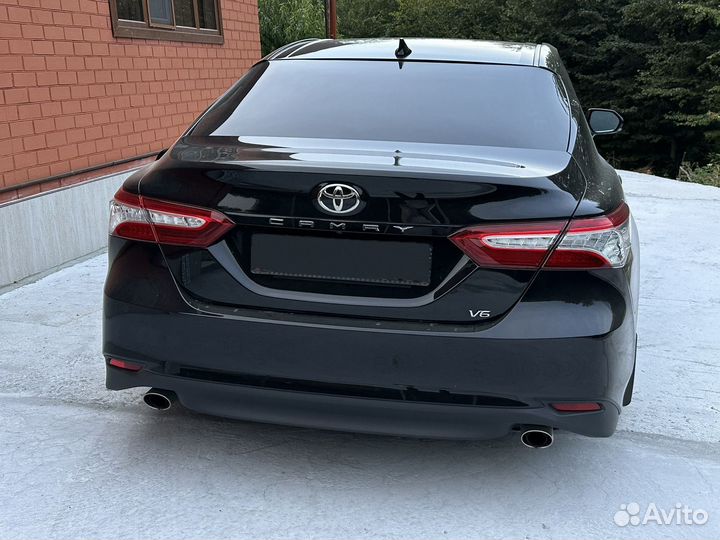 Toyota Camry, 2018