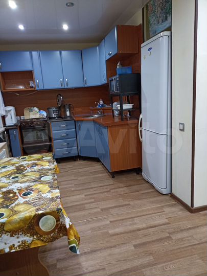 3-к. квартира, 56 м², 3/5 эт.