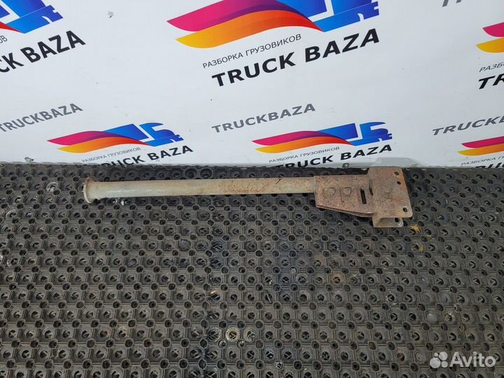 Кронштейн крепления крыла Volvo FH