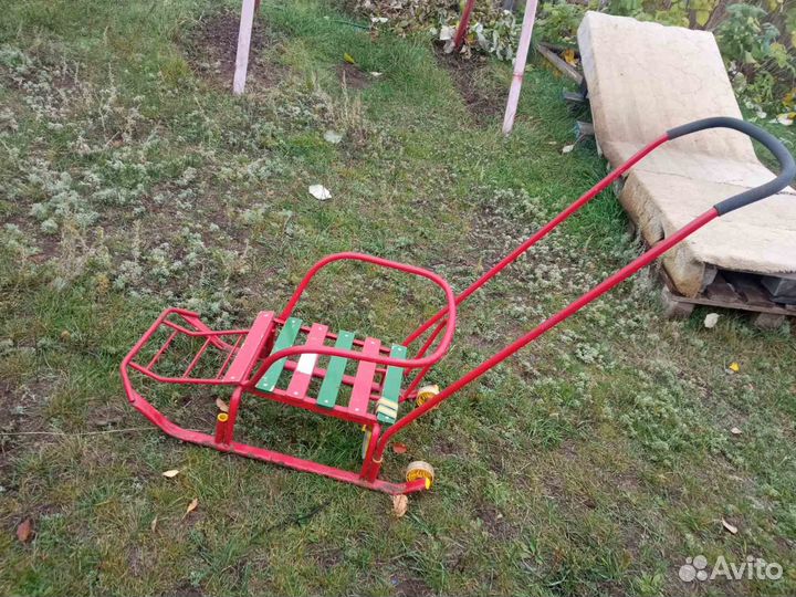 Продам санки