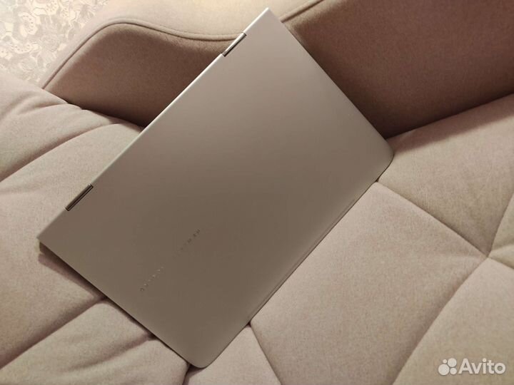 Ноутбук HP Spectre x360 Convertible 13