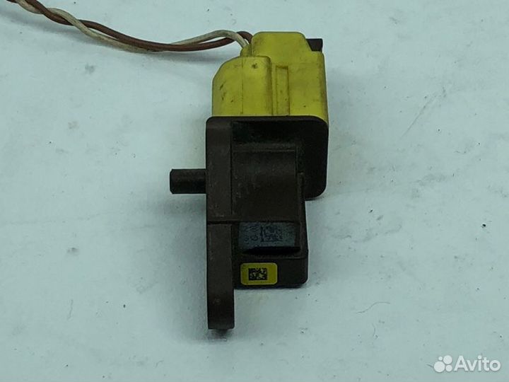 Датчик удара Audi A5 3.2 2009