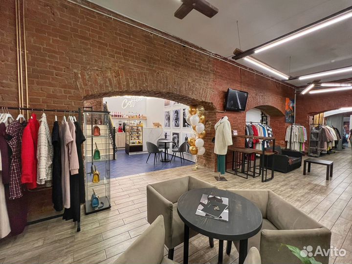 Продавец-консультант/стилист в шоурум одежды