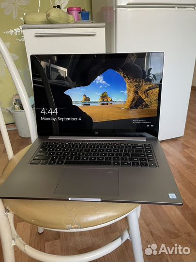Xiaomi Mi Notebook Pro 15.6 (i7, 16/512) б/у