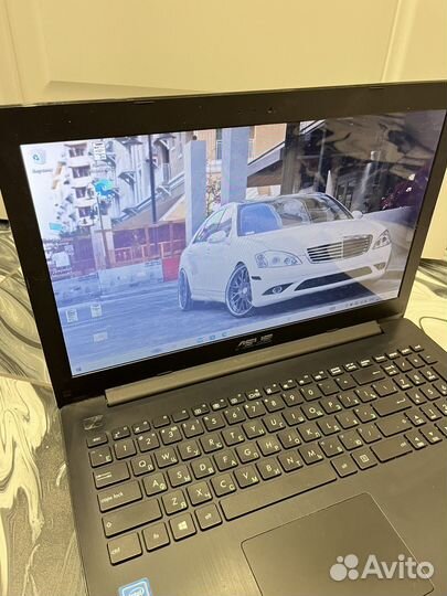Ноутбук asus
