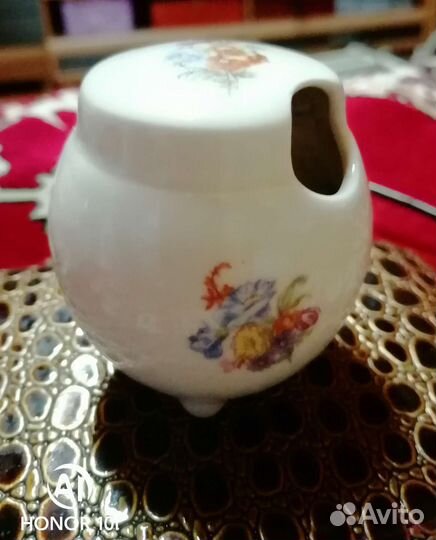 Горчичница фарфор дулево