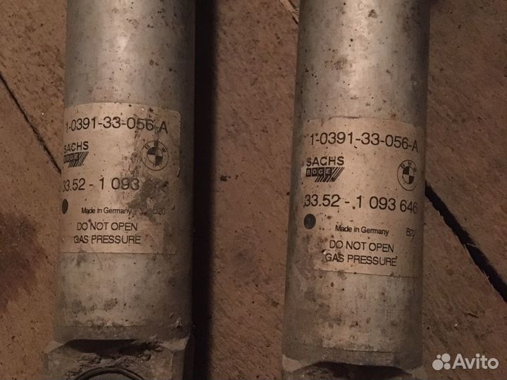 Стойка амортизатора задняя bmw e39