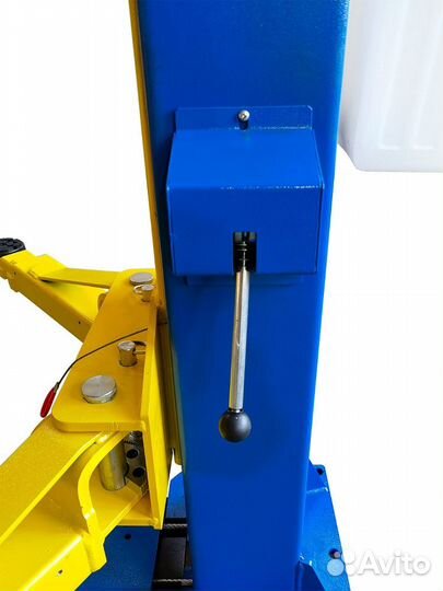 Подъемник двухстоечный AE&T (380В)