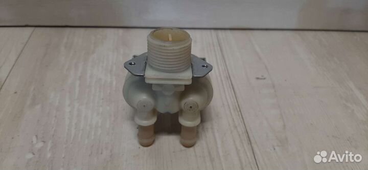 Клапан для подачи воды Samsung DC62-00024M б/у