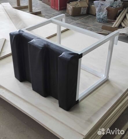 Коленоупор навесной