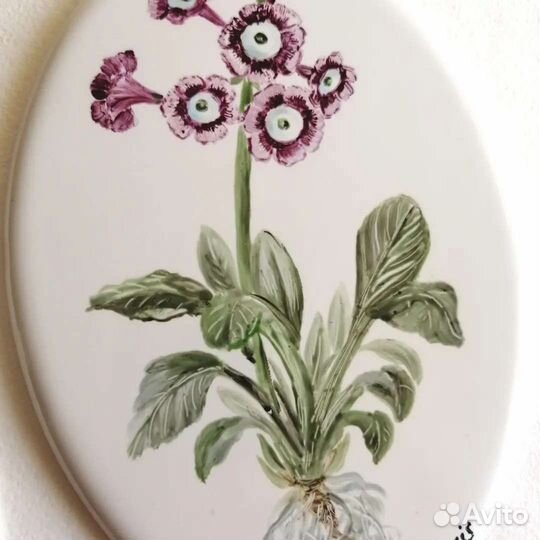 Панно с ручной надглазурной росписью. Ботаника