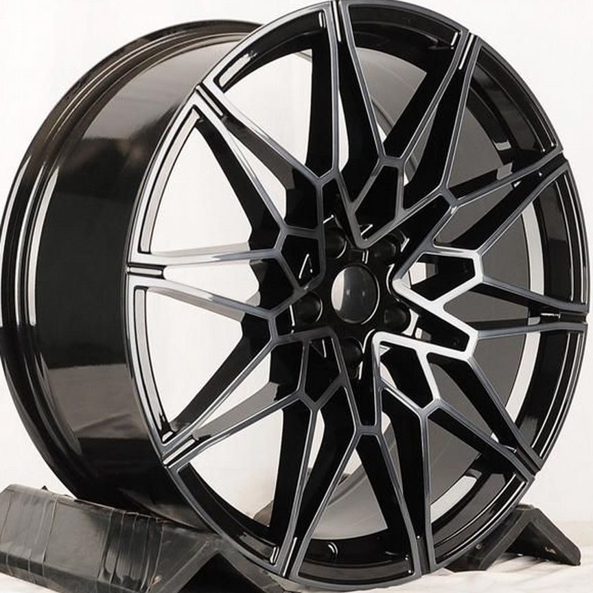 KoKo Kuture 0293 : 9,5x20 5*112 Et:40 Dia:66,6 BKF black clear (MB-B)