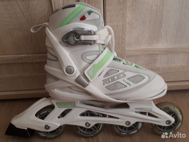 Роликовые коньки женские Roces Yves W 2015
