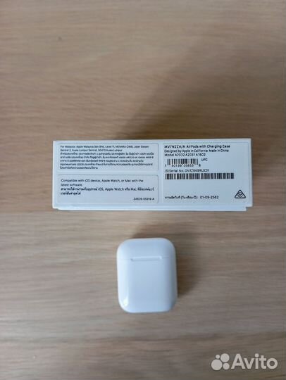 Apple airpods 2 оригинал кейс