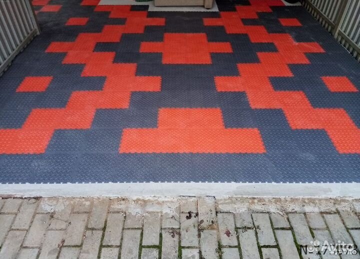 Пвх плитка для гаража купить