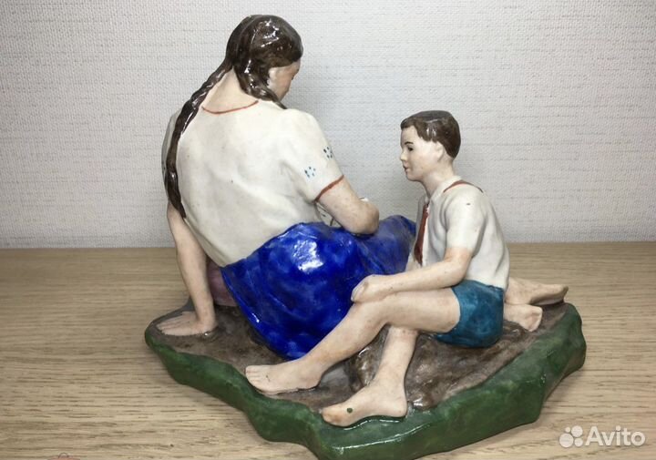 Статуэтка Пионеры фарфор СССР