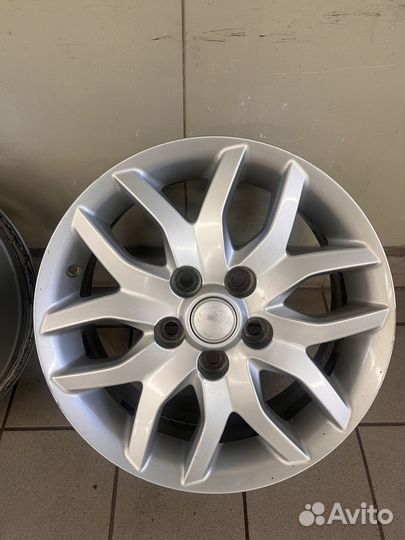 Диски литые R16 от Toyota Corolla