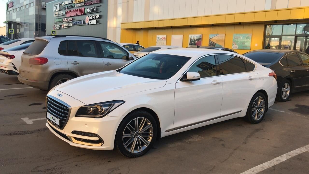 Genesis G80: фото владельца