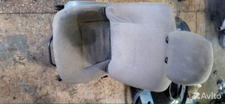 Сиденья комплект Dacia Logan