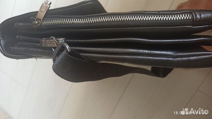 Портфель, сумка -планшет и рюкзак