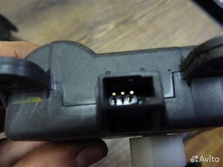 Привод заслонки отопителя Infiniti Fx37 S51