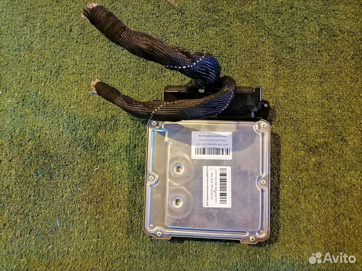 Блок управления двигателем 8E0910115J Audi A4 B7 8